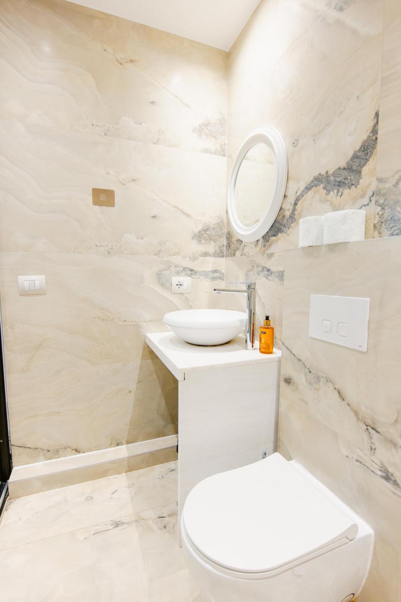 Durres Str Modern Apartments - The Nest Тирана Екстер'єр фото
