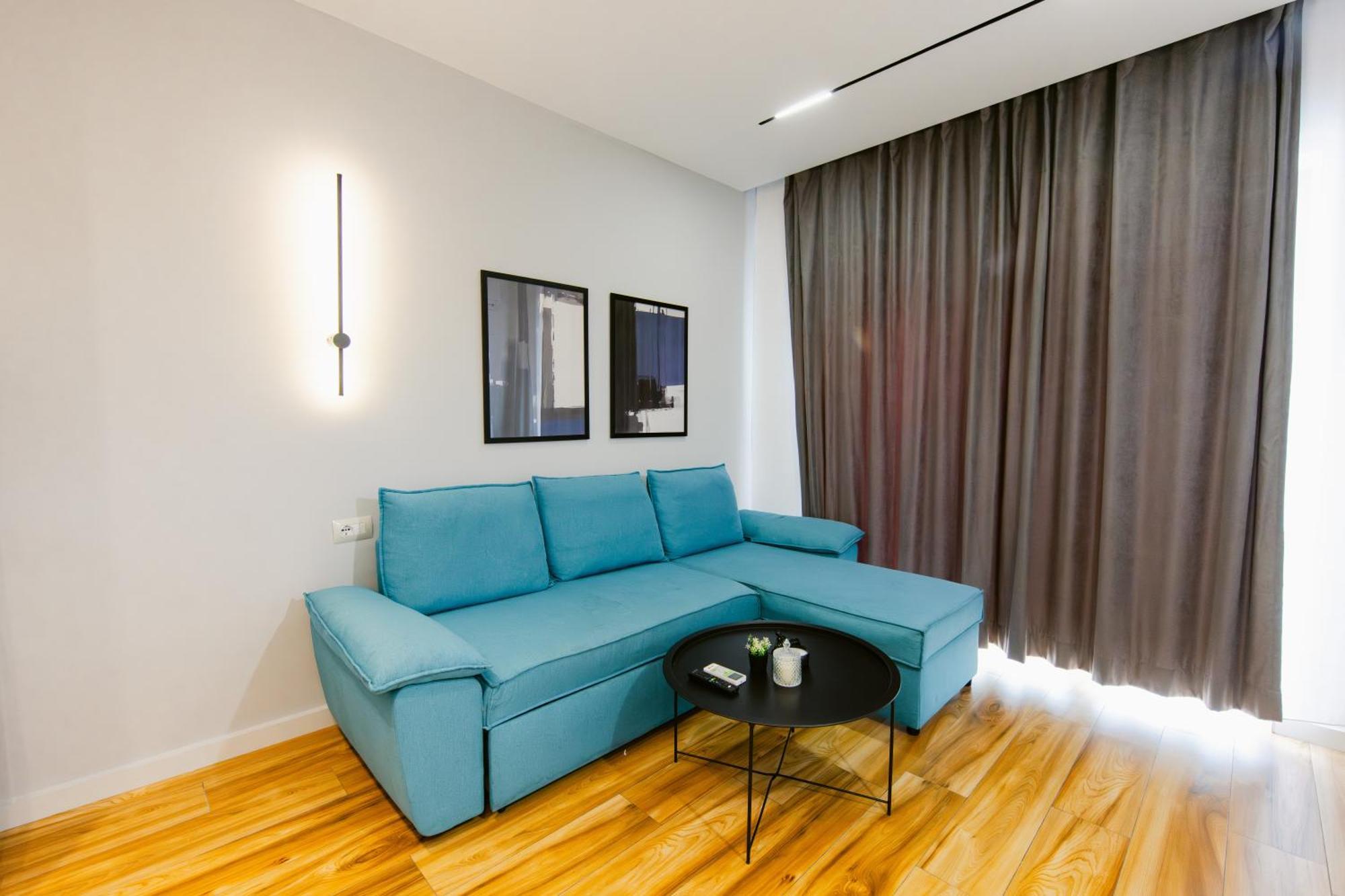 Durres Str Modern Apartments - The Nest Тирана Екстер'єр фото