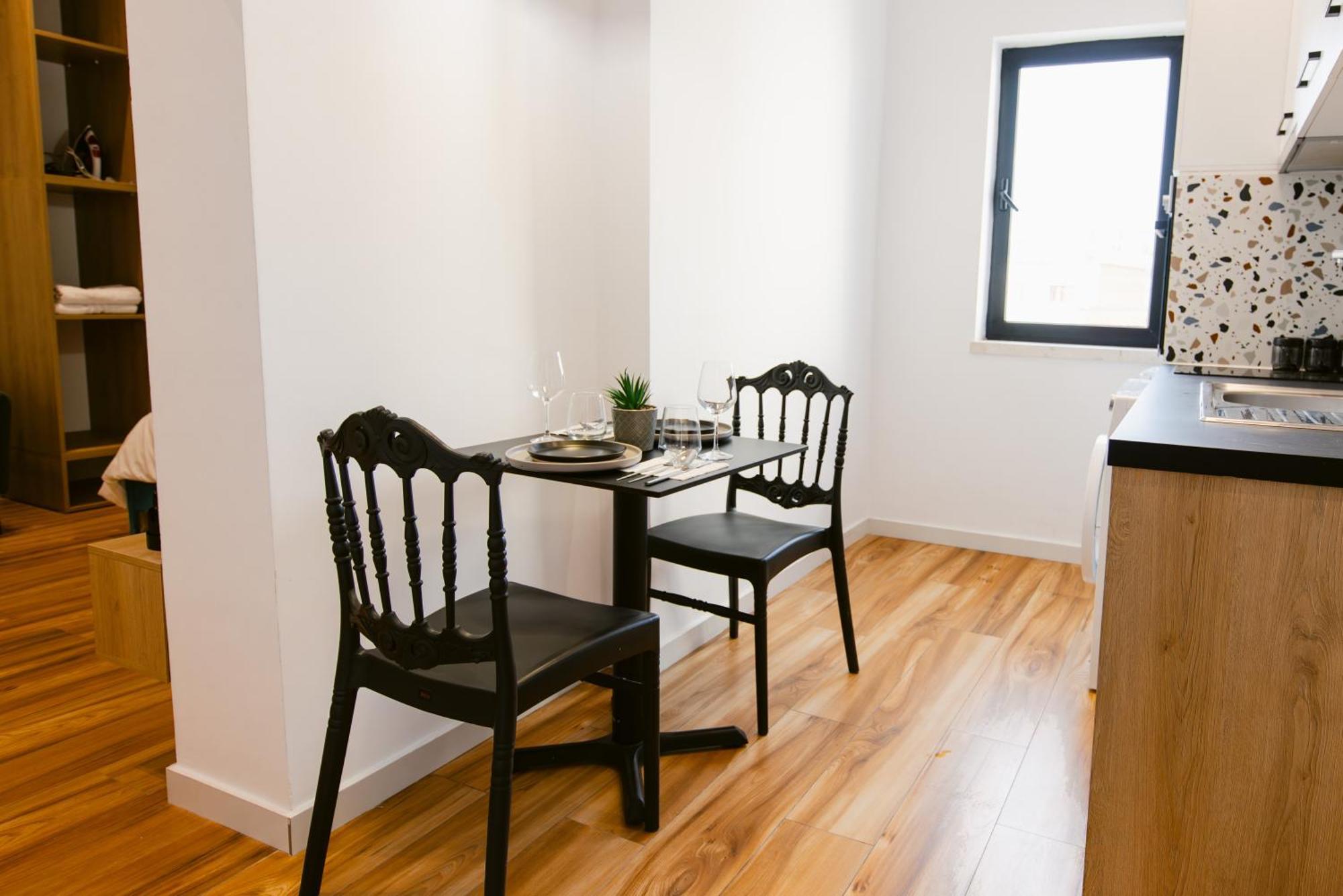 Durres Str Modern Apartments - The Nest Тирана Екстер'єр фото